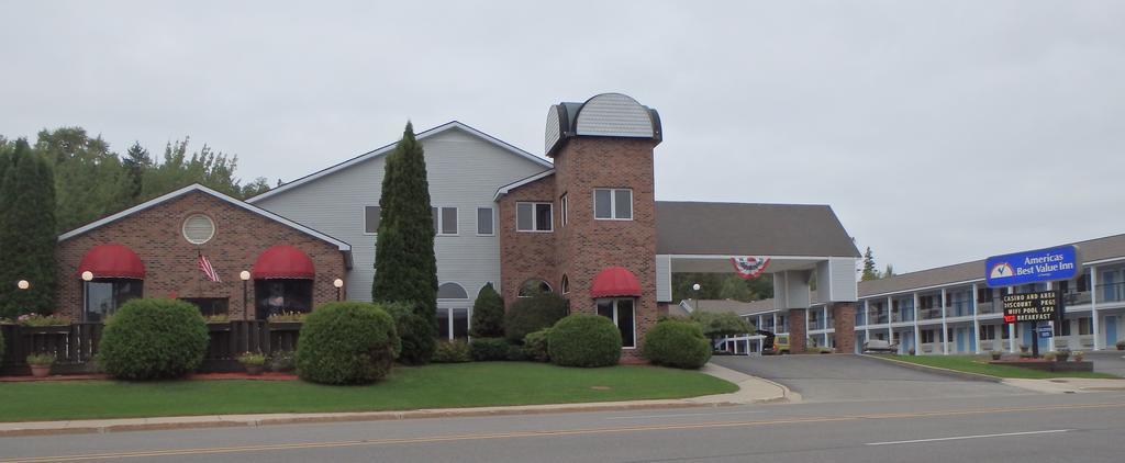 Americas Best Value Inn Сент-Игнас Экстерьер фото