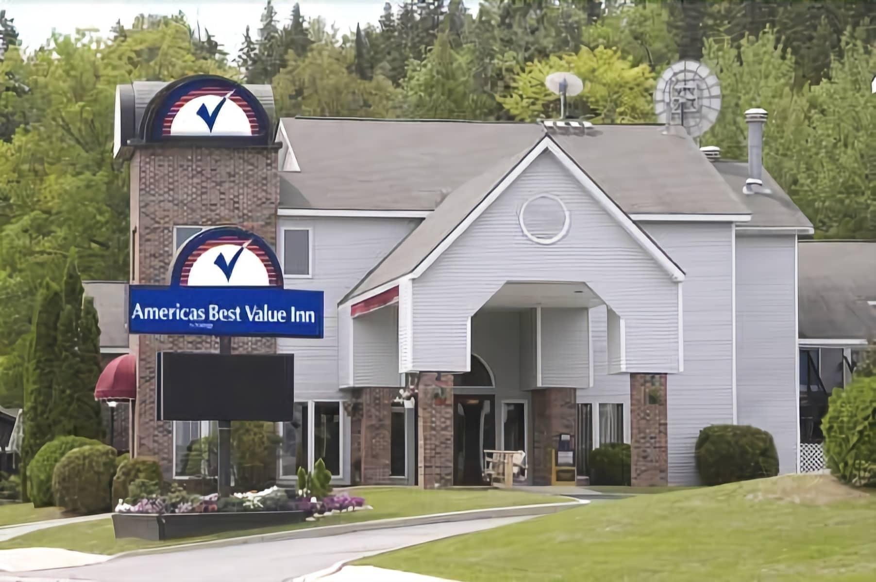 Americas Best Value Inn Сент-Игнас Экстерьер фото