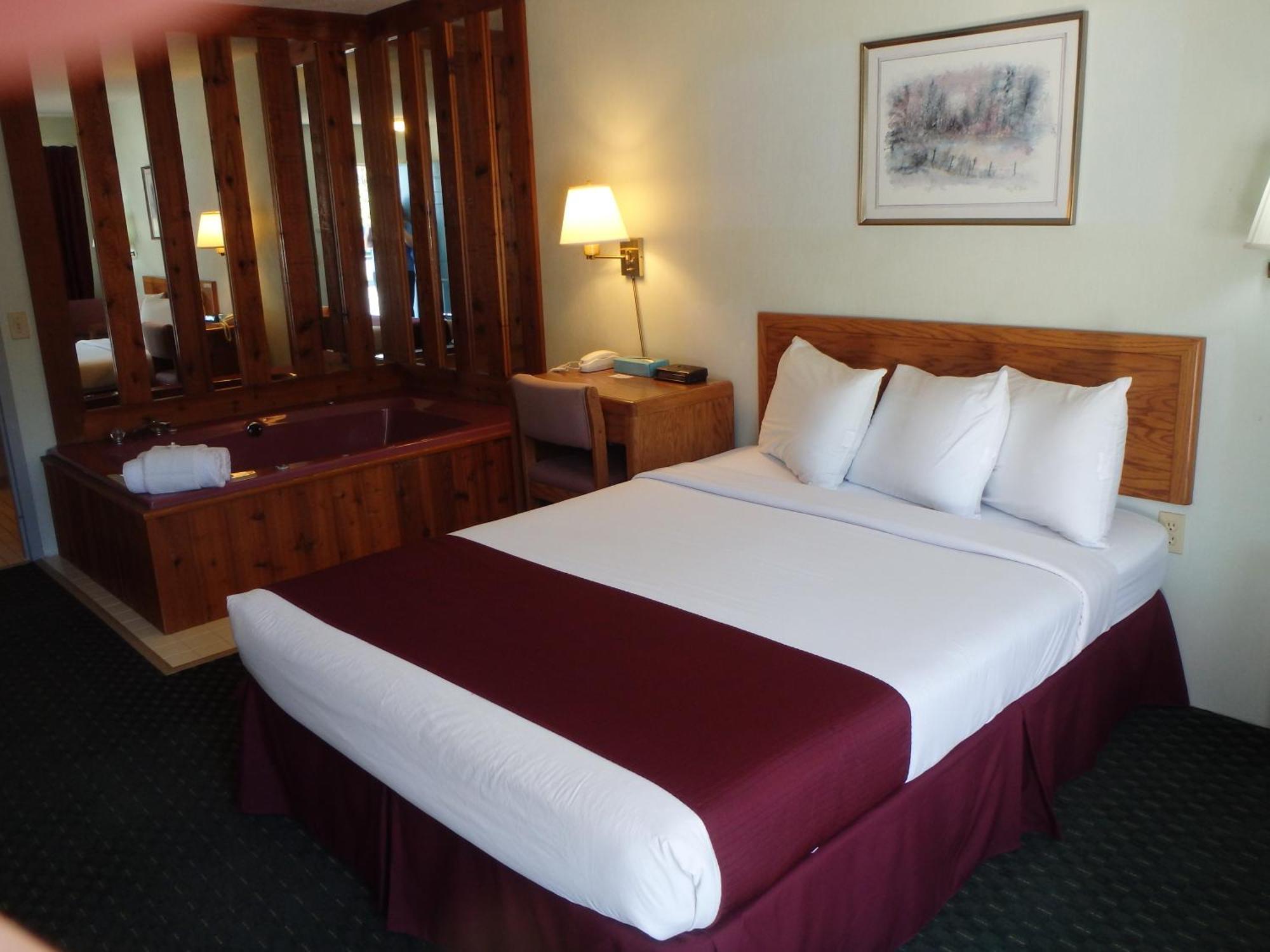 Americas Best Value Inn Сент-Игнас Номер фото