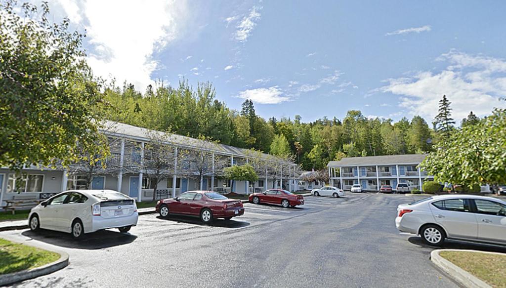 Americas Best Value Inn Сент-Игнас Экстерьер фото
